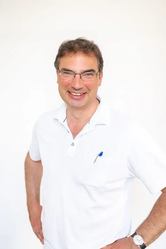 Klick auf den Button öffnet Bildergalerie von Gregor Brinkmann